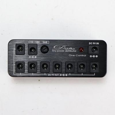 【中古】パワーサプライ One Control Distro Tiny Power Distributor All in One Pack 正面