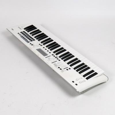 【中古】 シンセサイザー KORG KROSS2-61-WH 全体