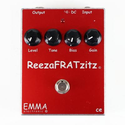 【中古】 エフェクター EMMA ReezaFRATzitz 初代リーザ エマ ディストーション アンプライクペダル 正面