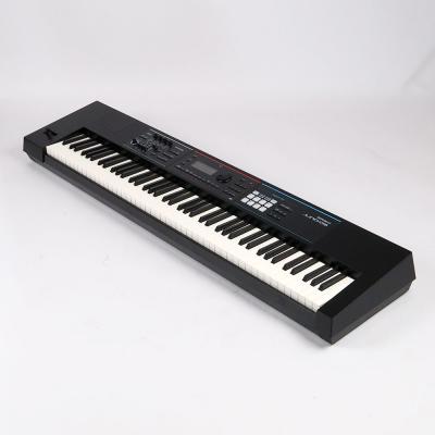 【中古】 ROLAND ローランド JUNO-DS88 シンセサイザー 全体