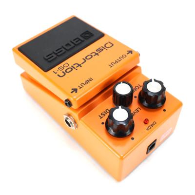 【中古】ディストーション エフェクター BOSS DS-1 Distortion ギターエフェクター リア斜めアングル画像