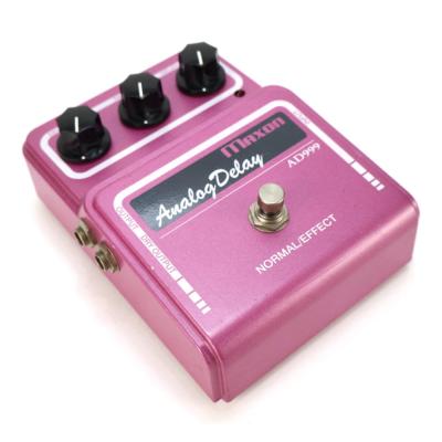 【中古】 エフェクター アナログディレイ MAXON AD999 ギターエフェクター マクソン ディレイ エコー 斜めアングル画像