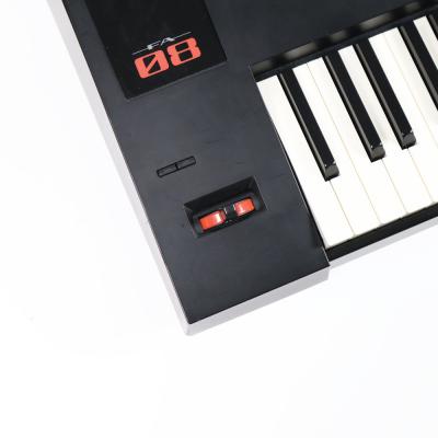 【中古】 ROLAND FA-08 Music Workstation シンセサイザー 88鍵 傷