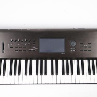 【中古】 KORG NAUTILUS-88 88鍵盤 デジタルシンセサイザー ディスプレイ傷