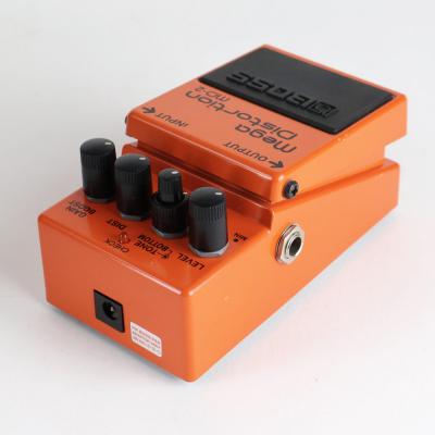 【中古】メガディストーション エフェクター BOSS MD-2 Mega Distortion ギターエフェクター ディストーション 側面