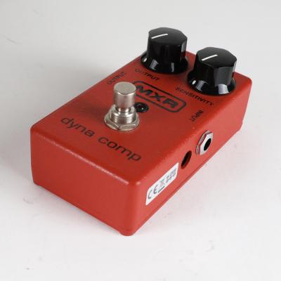 【中古】コンプレッサー エフェクター MXR M-102 DYNA COMP ダイナコンプ ギターエフェクター 側面