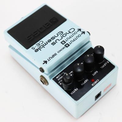 【中古】コーラスアンサンブル エフェクター BOSS CE-5 Chorus Ensemble ギターエフェクター 本体画像 斜め 2