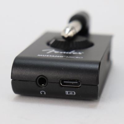 【中古】フェンダー ムスタングマイクロ Fender Mustang Micro ヘッドフォンアンプ 小型ギターアンプ 側面