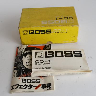 【中古】 オーバードライブ エフェクター BOSS OD-1 Over Drive RC3403ADB 1978年頃製造 銀ネジ 点滅LED スケルトンスイッチ Made in Japan ギターエフェクター 付属品