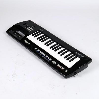 【中古】 ショルダーキーボード Roland AX-09 Lucina 全体