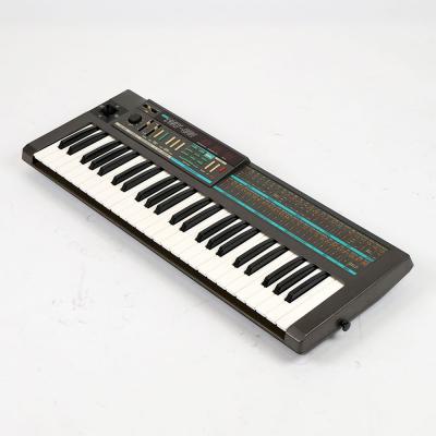 【中古】 シンセサイザー KORG POLY-800 全体