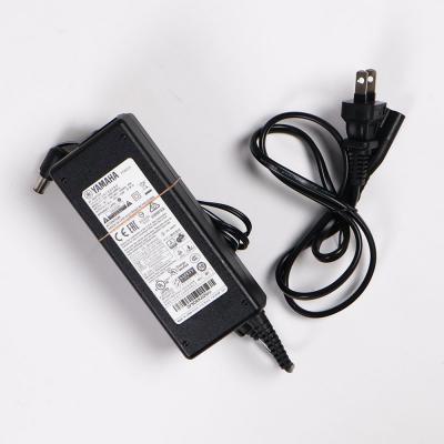 【中古】 コンパクトギターアンプ YAMAHA THR10 小型アンプ 付属品