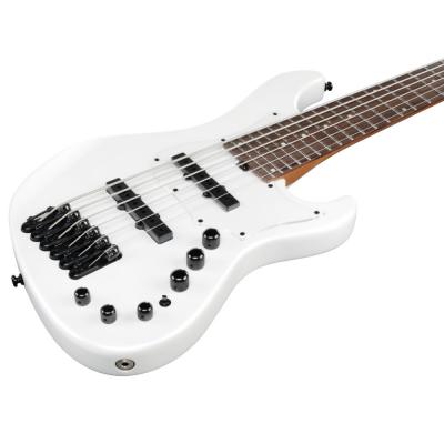 IBANEZ アイバニーズ MDM1006-PW Mode Series Pearl White 6弦エレキベース ボディ斜めアングル画像