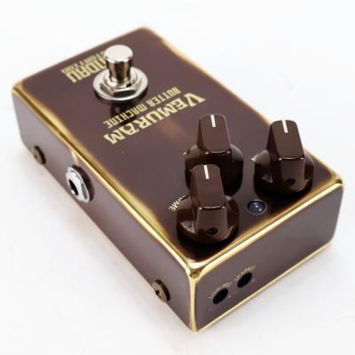【中古】 VEMURAM ベムラム Butter Machine ディストーション ギターエフェクター 本体画像 斜め