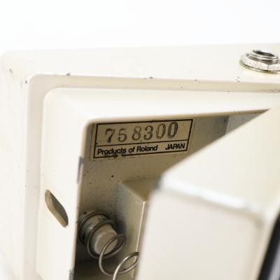 【中古】 デジタルディレイ エフェクター BOSS DD-3 Digtal Delay MADE IN JAPAN ギターエフェクター ディレイ 電池ボックスゴムパーツ