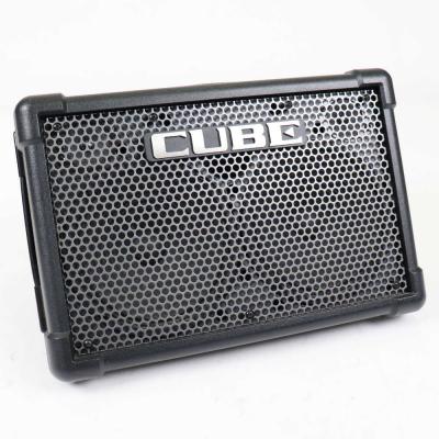 【中古】 ギターアンプ ローランド ROLAND CUBE Street EX BK ステレオ ポータブルアンプ マイクスピーカー 本体画像 斜め