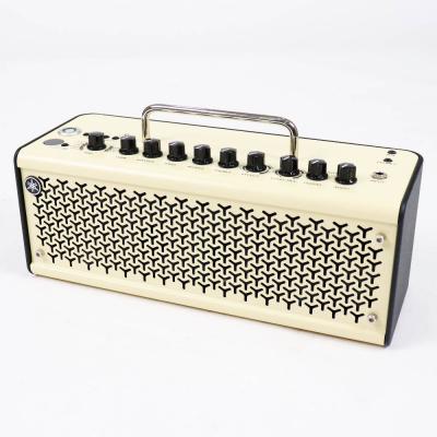 【中古】 ギターアンプ ヤマハ YAMAHA THR10II 小型ギターアンプ 本体画像 斜め