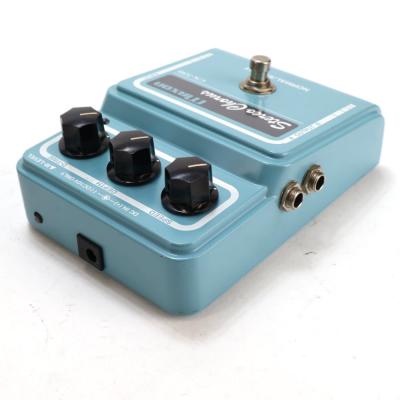 【中古】コーラス エフェクター MAXON マクソン CS-550 Stereo Chorus ギターエフェクター リア斜めアングル画像