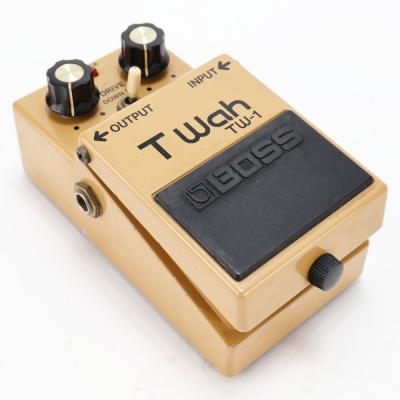 【中古】 オートワウ エフェクター BOSS TW-1 T Wah Made in Japan ギターエフェクター 本体画像 斜め 2
