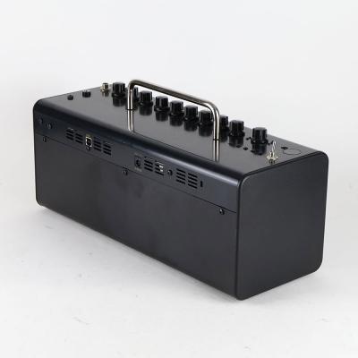 【中古】 コンパクトギターアンプ YAMAHA THR10C 小型アンプ ヤマハ 全体