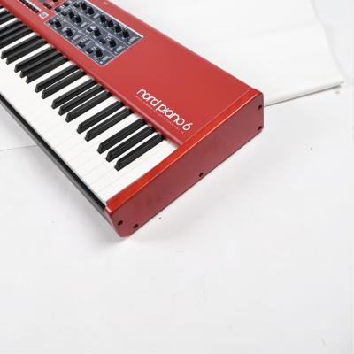 【中古】 ステージピアノ Nord Piano 6 88 側面