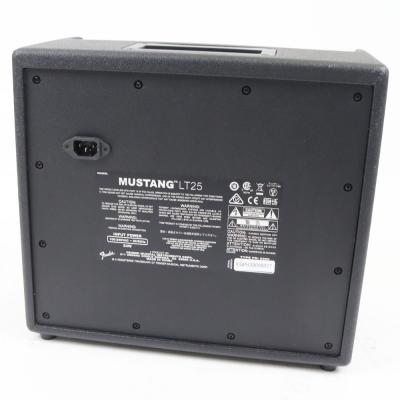 【中古】 Fender Mustang LT25 ギターアンプ 本体画像 裏