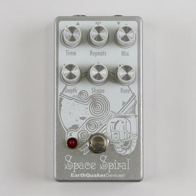 【訳あり】アウトレット EarthQuaker Devices アースクエイカーデバイセス EQD Space Spiral モジュレーションディレイ