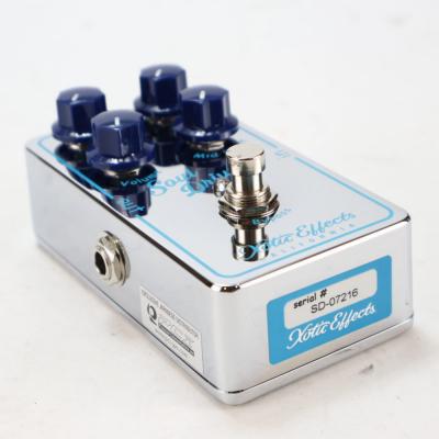 【中古】 オーバードライブ エフェクター Xotic Soul Driven ギターエフェクター 斜めアングル画像