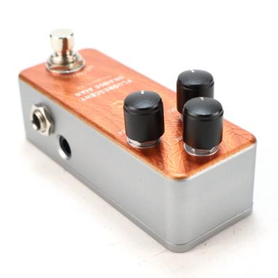 【中古】 One Control FLUORESCENT ORANGE AIAB オーバードライブ ギターエフェクター リア斜めアングル画像