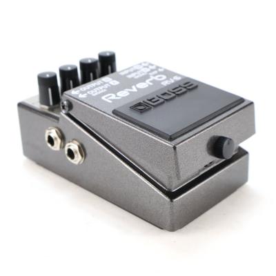 【中古】リバーブ エフェクター BOSS RV-6 Reverb ボス リヴァーブ エフェクター 斜めアングル画像