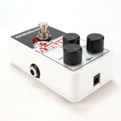 【中古】 ナノビッグマフ ELECTRO-HARMONIX Nano Big Muff エレハモ ファズ ギターエフェクター リア斜めアングル画像