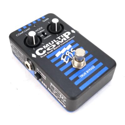 【中古】コンプレッサー エフェクター EBS MULTI COMP ベースエフェクター 旧型 斜めアングル画像