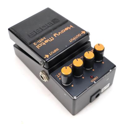 【中古】 ヘビーメタル エフェクター BOSS HM-2 Heavy Metal Made in Japan ディストーション ギターエフェクター リア斜めアングル画像