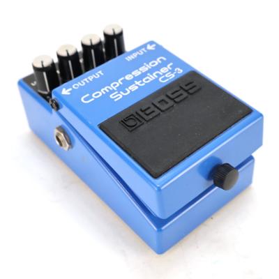 【中古】コンプレッサー エフェクター BOSS CS-3 Compression Sustainer ギターエフェクター 斜めアングル画像