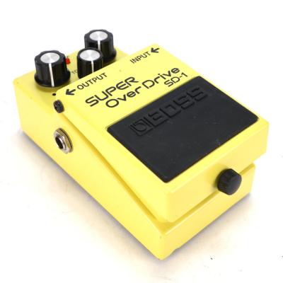 【中古】 スーパーオーバードライブ エフェクター BOSS SD-1 Super Over Drive ギターエフェクター 斜めアングル画像