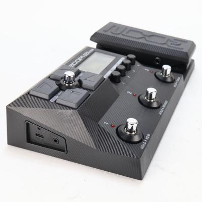 【中古】 ZOOM G2X FOUR ギターマルチエフェクター アンプエミュレーター 本体画像 斜め
