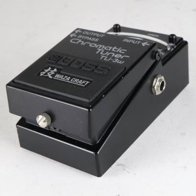 【中古】 BOSS TU-3W Chromatic Tuner WAZA CRAFTシリーズ ギターチューナー 側面