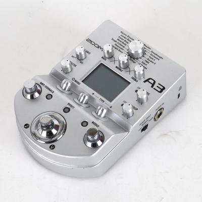【中古】 アコースティック用プリアンプ エフェクター ZOOM A3 斜めアングル画像