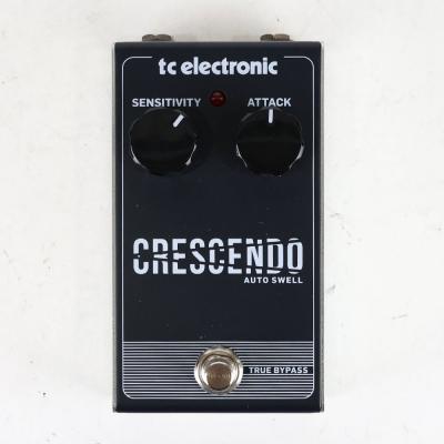 【中古】 tc electronic CRESCENDO AUTO SWELL エフェクター 正面