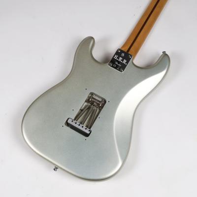 【中古】 エレキギター Fender H.E.R. Stratocaster Maple Fingerboard Chrome Glow 2022年製 H.E.R.モデル フェンダー ストラトキャスター ボディバック