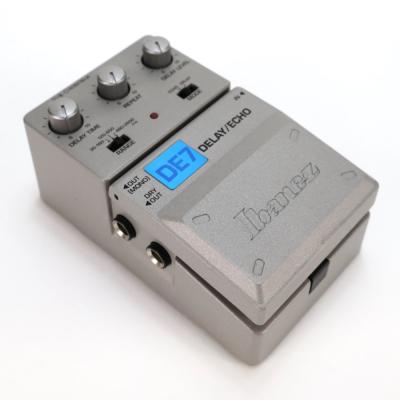 【中古】 ディレイ エコー エフェクター Ibanez DE7 斜めアングル画像