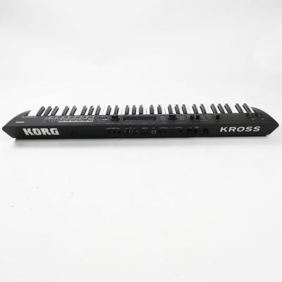 【中古】 KORG KROSS2-61-MB マットブラック シンセサイザー 側面