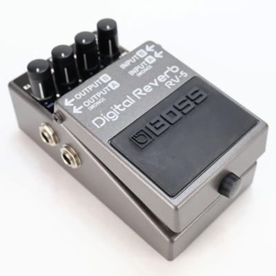 【中古】デジタルリバーブ エフェクター BOSS RV-5 Digital Reverb ボス リヴァーブ エフェクター 本体画像 斜め 2