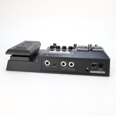 【中古】 ZOOM G2X FOUR ギターマルチエフェクター アンプエミュレーター リア画像