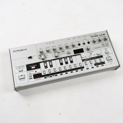 【中古】 ROLAND TB-03 Boutique Bass Line TB-303を再現したブティークシリーズ シンセサイザー