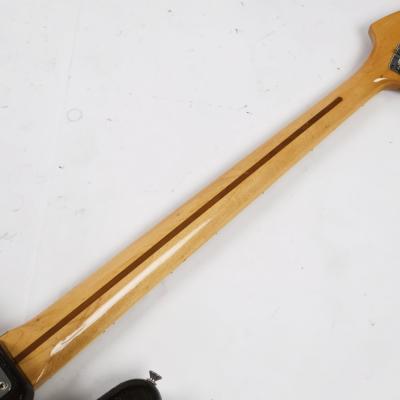 【中古】 エレキベース Fender USA Jazz Bass 3Color-Sunburst Maple FingerBoard 1980年製 S8シリアル80年製 塗装ダメージあり ネック