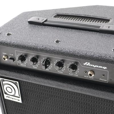 【中古】 ベースコンボアンプ アンペグ Ampeg BA-108 v2 20W出力 小型ベースコンボアンプ コントロール