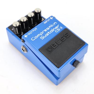 【中古】コンプレッサー エフェクター BOSS CS-3 Compression Sustainer ギターエフェクター 斜めアングル画像