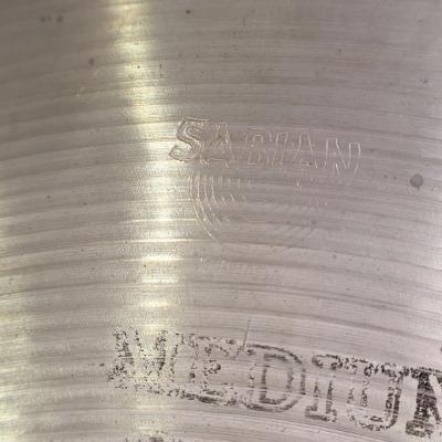 【中古】 クラッシュシンバル セイビアン SABIAN MEDIUM CRASH 18インチ 白抜きロゴ 1980s 刻印