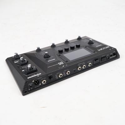 【中古】ZOOM ズーム B6 ベース用マルチエフェクター タッチ操作 DI搭載 全体